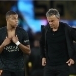 Mbappe Enrikedan norozi