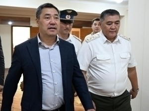 Sadir Japarov Qamchibek Tashiyevni lavozimidan ozod qildi