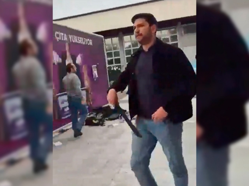 Turkiyada nimalar bo‘lyapti? Endi universitetda qurolli janjal yuz berdi (video)