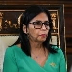 Venesuela AQSHga “bo‘yin egishni” boshladi