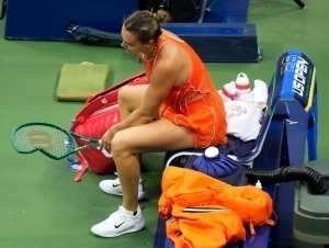 Соболенко “US Open” финалидаги ҳаракати учун жаримага тортилди