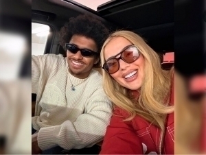 Адейеми севгилиси сабаб “Боруссия Дортмунд”ни тарк этмоқчи