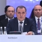 Bayramov Yerevanni hududiy da’volardan voz kechishga chaqirdi