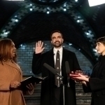 Nyu-Yorkning yangi meri ilk bor Qur’on bilan qasamyod qildi (video)