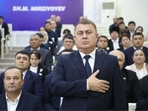 Анвар Нормаматов Деновга ҳоким бўлди