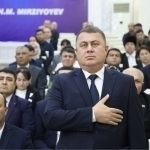 Anvar Normamatov Denovga hokim bo‘ldi