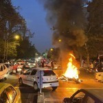 Эронда давлатга хиёнатда айбланган уч киши қатл этилди