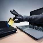 Suspects arrested for scamming 600 people online for 1 billion soums