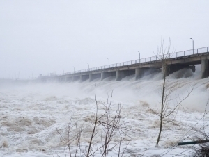 Qozog‘istonda suv ombori toshib ketdi