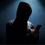 Бухорода 70 га яқин одамни чув туширган кибержиноятчи ушланди