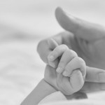 A 19-year-old woman who gave birth to twins dies in Kashkadarya