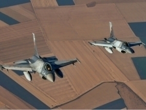 Дания F-16 қирувчи самолётларини Украинага қачон юборишини маълум қилди