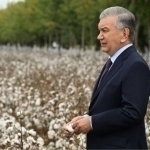 “27 yillik azob”. Mirziyoyev Karimov davridagi paxta siyosatini tanqid qildi