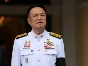 Таиланд қироли парламентни тарқатиб юборди