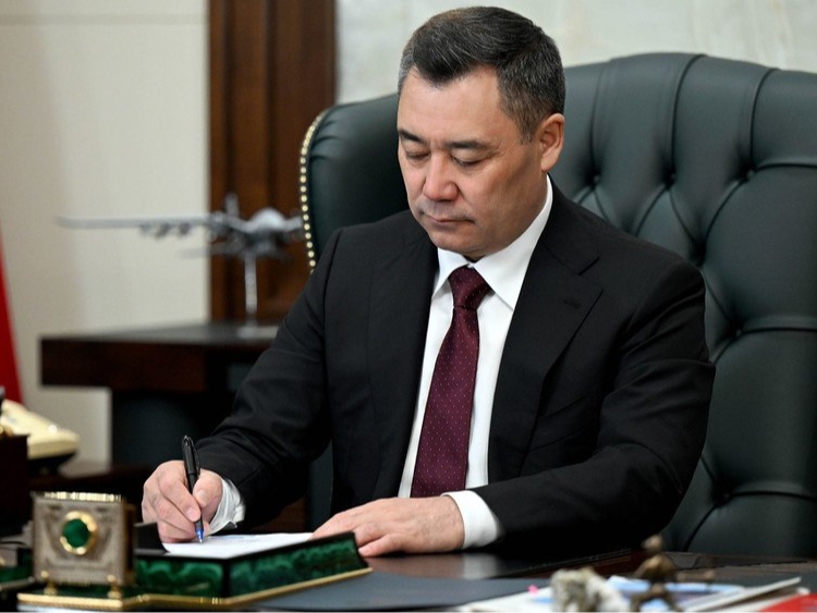 Qirg‘izistonda sudlangan shaxslarning davlat lavozimida ishlashi taqiqlandi