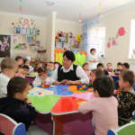 Ota-onalar bog‘chalarga 50 foiz to‘lov qiladigan hududlar tasdiqlanadi 
