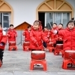 Xitoy tug‘ilishni ko‘paytirish uchun yangi dasturni ishga tushirmoqda