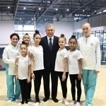 Мирзиёев Оксана Чусовитина мактабига ҳам борди