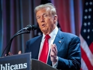 “Туб бурилиш нуқтаси”: Трамп Эрон билан уруш ҳақида баёнот берди