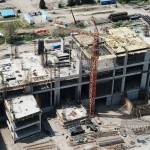 Ўзбекистонлик ишчи Жапаров учун қурилаётган саройдан қулаб тушди