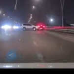 Toshkentdagi ko‘prik ustida Toyota va Tracker-2 to‘qnashdi