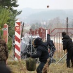 100 га яқин мигрантлар Польша чегарасини бузишга уринди