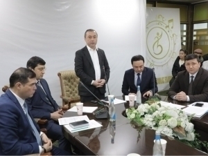 Uzbekistan holds meeting with singers on religious neutrality and artist etiquette