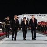 President of Slovakia arrives in Samarkand