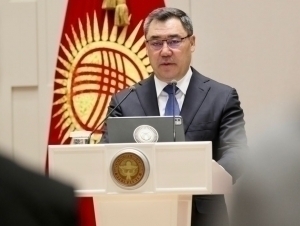 Қирғизистон Президенти 1 йилда қанча даромад қилгани айтилди