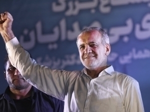 “Tramp chekinmoqda”. Eron AQSH bilan muzokara o‘tkazilganini rad etdi