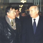 Aftidan, karantin tufayli ko‘pchilik shov-shuvlarni sog‘inib qolgan ko‘rinadi – Obidov
