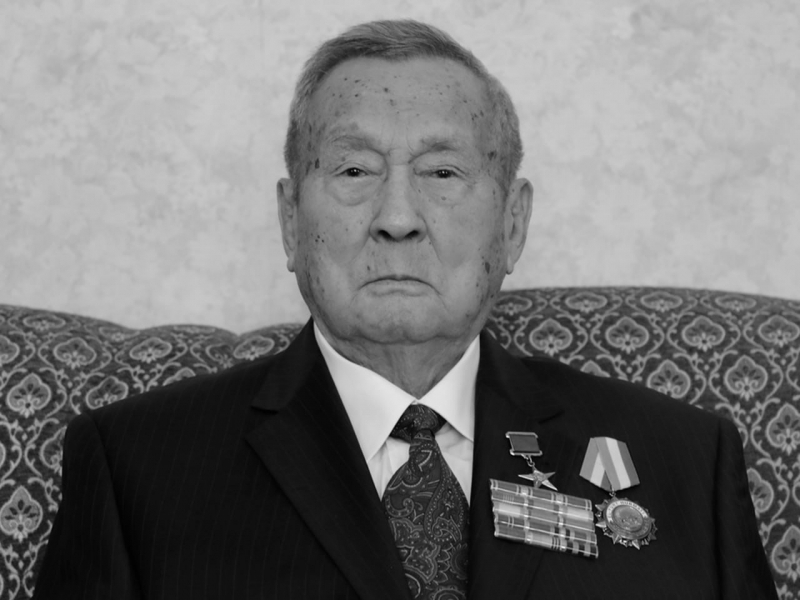 Qallibek Kamolov vafot etdi