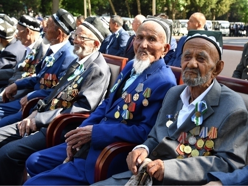 Ўзбекистонда Иккинчи жаҳон уруши қатнашчиларига 10 минг доллар берилади