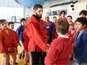 Islom Maxachev sambo bo‘yicha jahon elchisiga aylandi