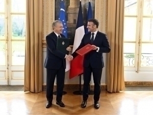 Mirziyoyev Parijga borganida imzolangan 2 ta xalqaro shartnoma tasdiqlandi