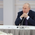 Putin bahsli Kuril orollariga borib, mahalliy ikrani tatib ko‘rdi