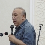 Comedian Mirzabek Kholmedov awarded the Order of Labor Glory