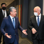 Prezident Olmazordagi zamonaviy shifoxona bilan tanishdi (fotoreportaj)