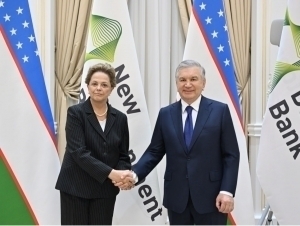 Mirziyoyev meets BRICS Bank chief ahead of Investment Forum