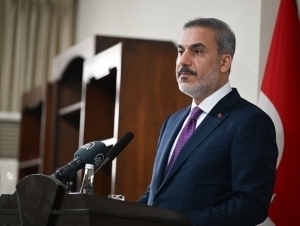 АҚШ ва Эрон ўртасида музокаралар бошланди – Фидан