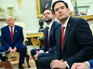 “Vens yoki Rubio?” Tramp vorisi haqida o‘ylamoqda