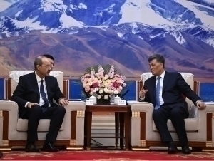 In Qashgar, Abdulla Aripov convened with the secretary of Xinjiang-Uygur Autonomous Region Partqom