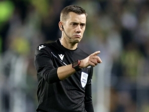 Клеман Тюрпен 2025 йилнинг энг яхши ҳаками деб топилди