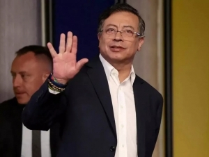 Колумбия Президентига суиқасд уюштирилди (видео)