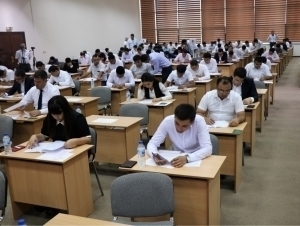 Talabalar uchun yakuniy imtihonlar qachondan boshlanishi aytildi 