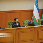 Senat Prezident farmonini tasdiqlab berdi