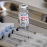 Yaponiyada Moderna vaksinasidan begona moddalar topildi