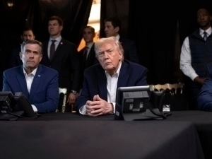 Трамп Хоманаий ўлимидан кейин соддалаштирилган дипломатик ечимни эълон қилди