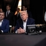 Tramp Xomanaiy o‘limidan keyin soddalashtirilgan diplomatik yechimni e’lon qildi