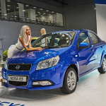 Rasman: “UZAUTOMOTORS” xaridorlarga oshirilgan narxda to‘lagan pullarini qaytaradi